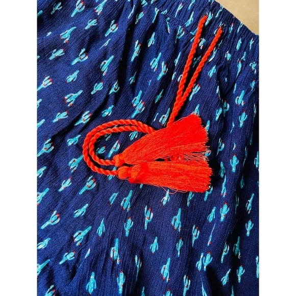 Blue Rain Patterned Shorts - Picture 3 of 7
